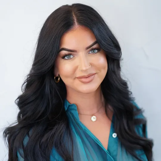 Noelle Cook, Agent in  - Compass