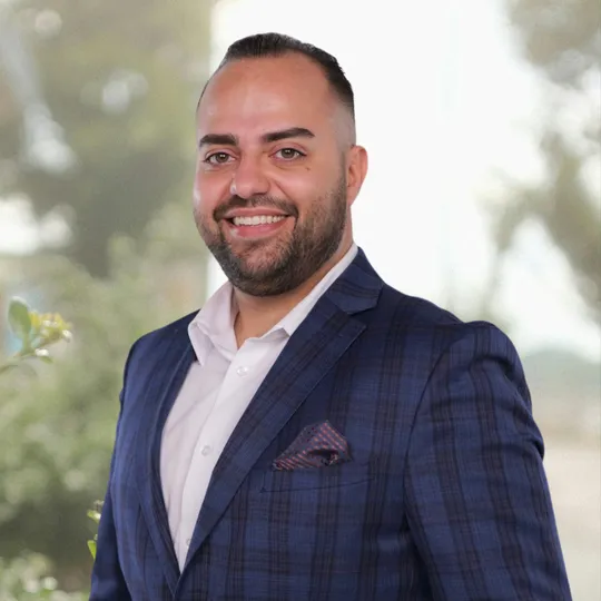 Peter Athanasopoulos, Agent in  - Compass