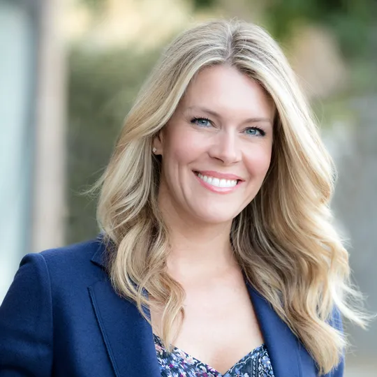 Alissa Humphries, Agent in  - Compass