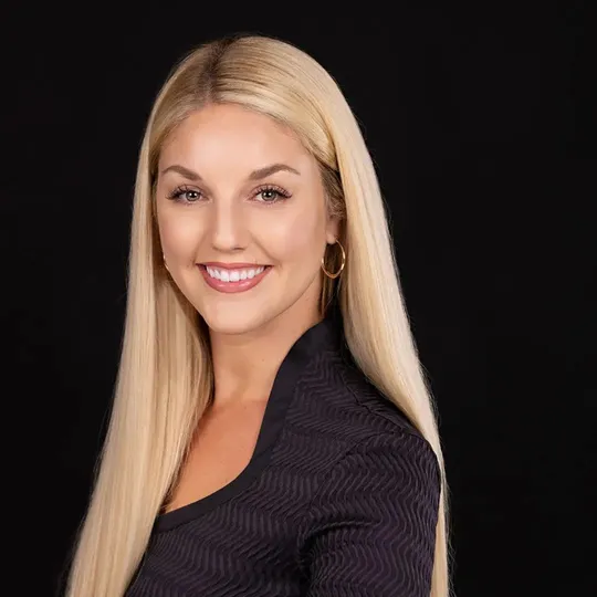 Jacque King, Agent in  - Compass