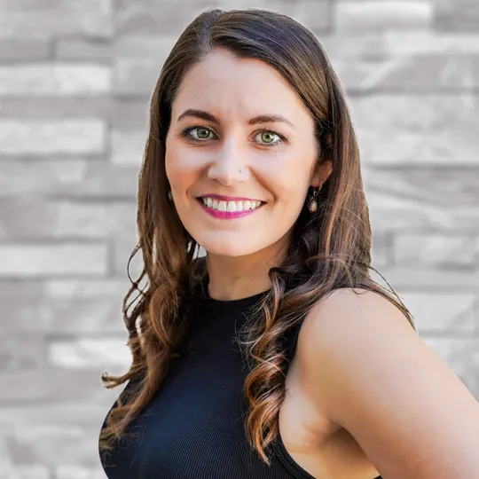 Jessica Arnold, Agent in  - Compass