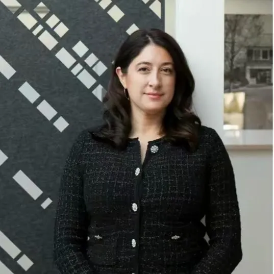 Catie Mason, Agent in  - Compass