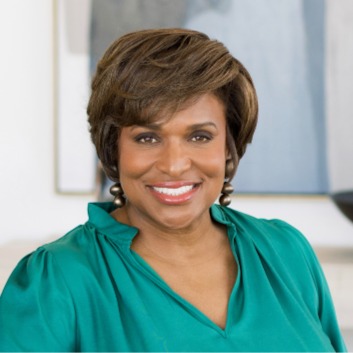 Headshot of Rachel Massey