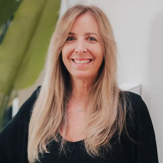 Lauren Marion, Agent in  - Compass