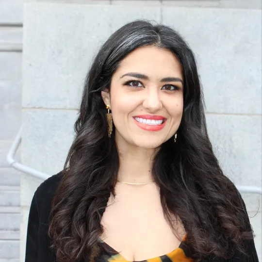 Mari Villalobos, Agent in  - Compass