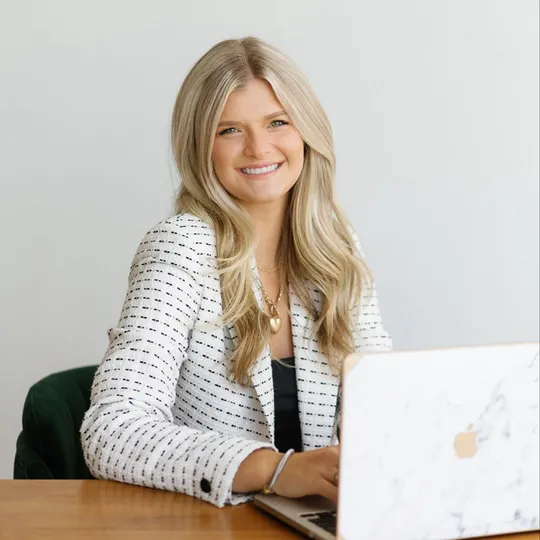 Macey Ott, Agent in  - Compass