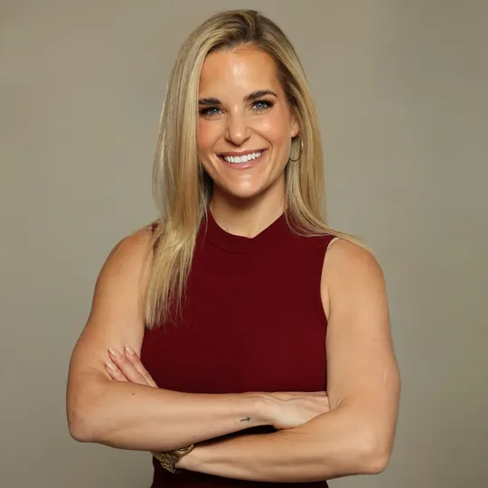 Samantha Yerkes, Agent in  - Compass