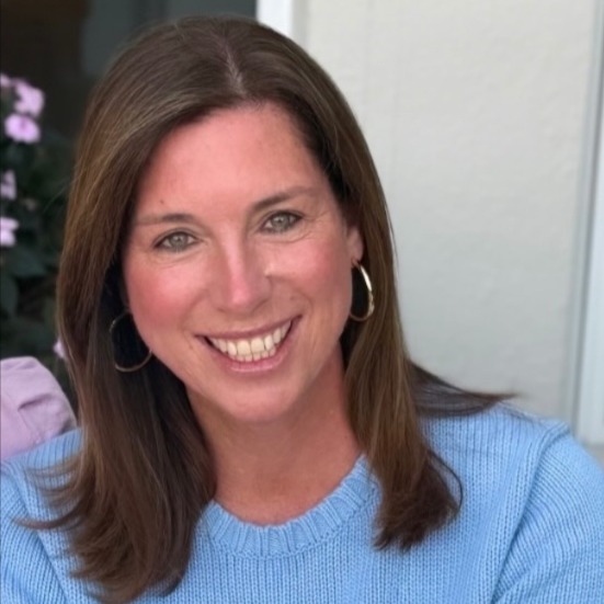 Headshot of Kim Carey