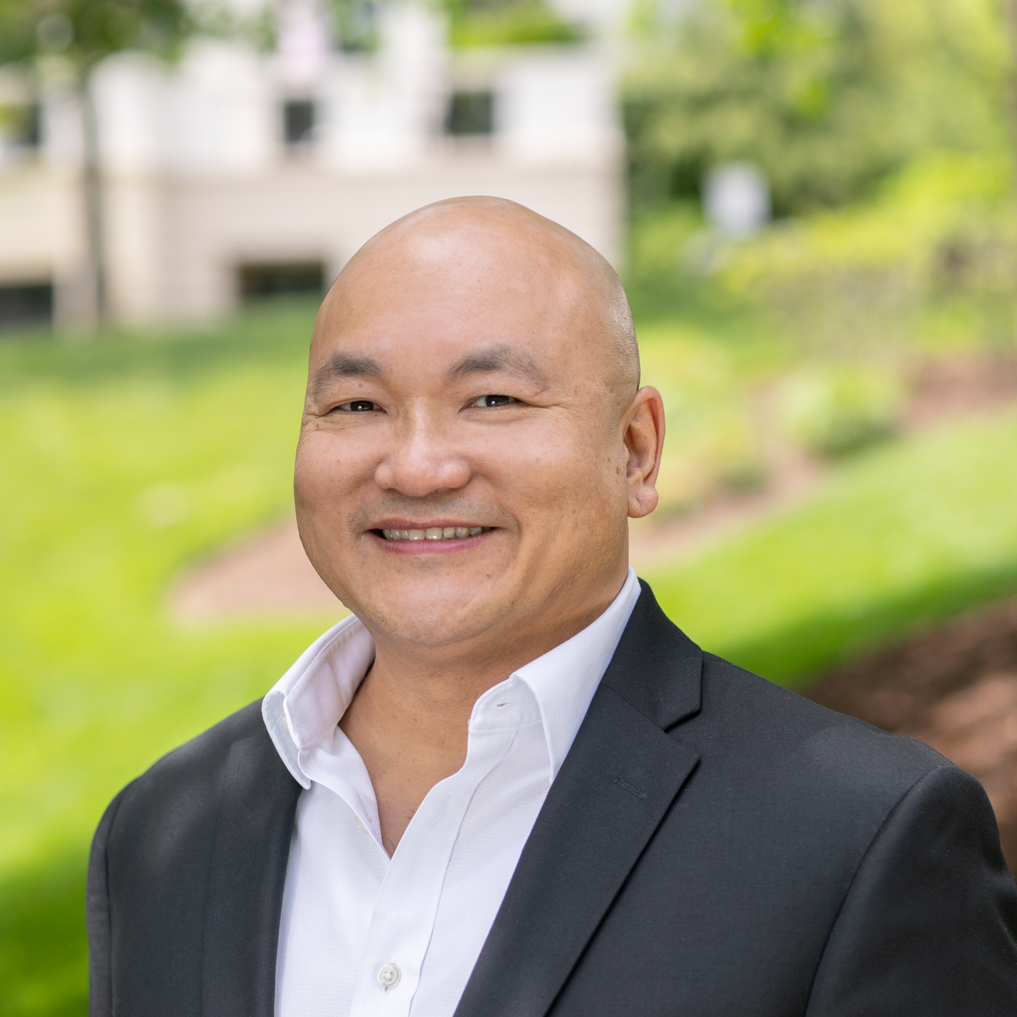 Headshot of Steven Lew