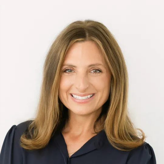 Tracy Creighton, Agent in  - Compass