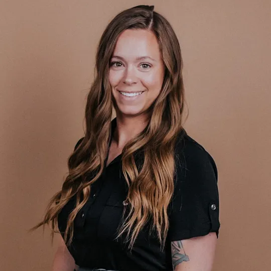 Kylie Henslee, Agent in  - Compass