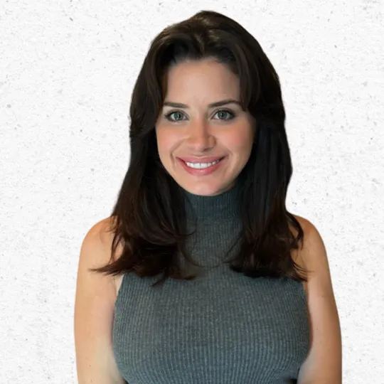 Betsy Bradshaw, Agent in  - Compass