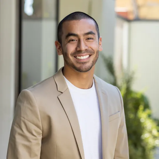 Scott Hamada, Agent in  - Compass