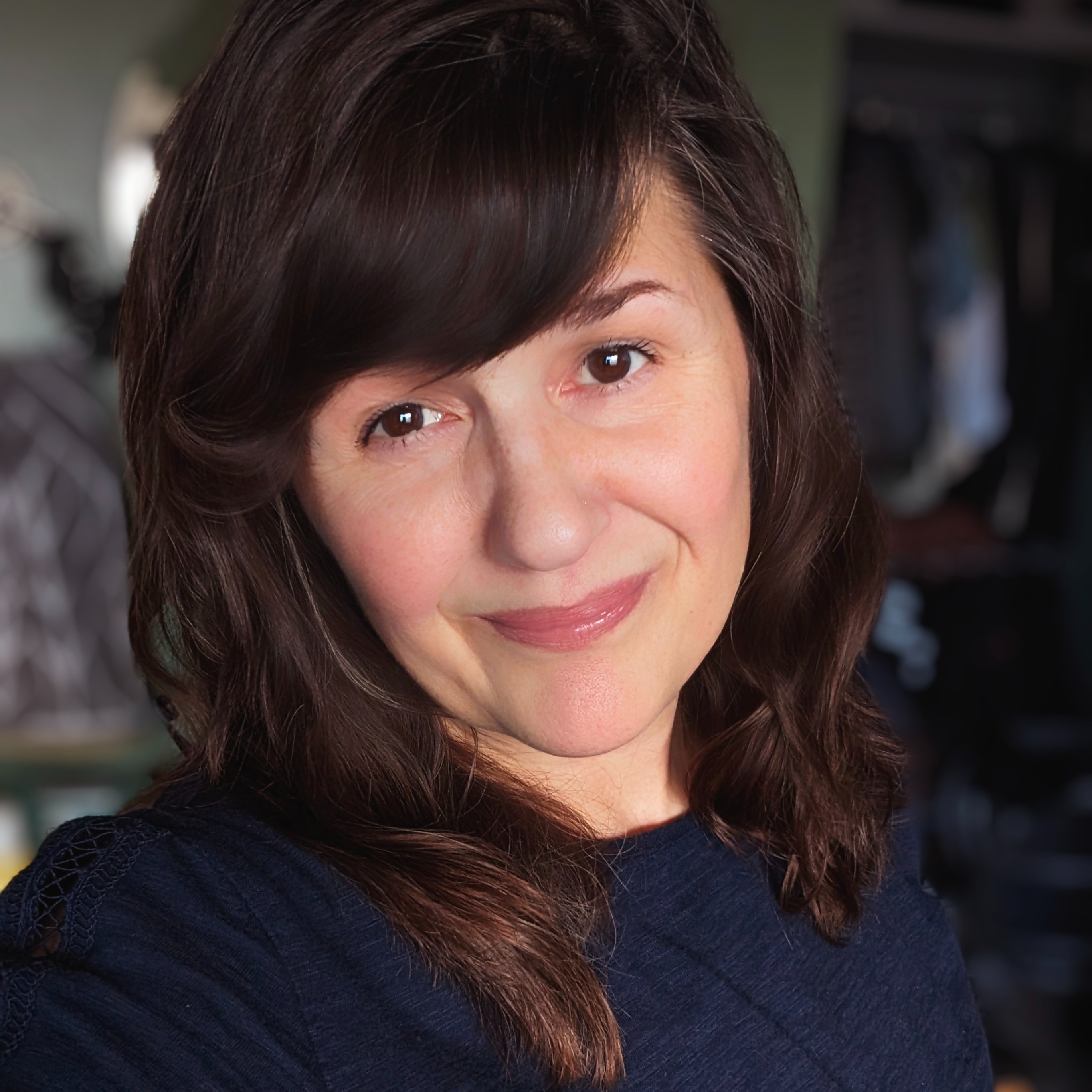 Headshot of Anjo Foster