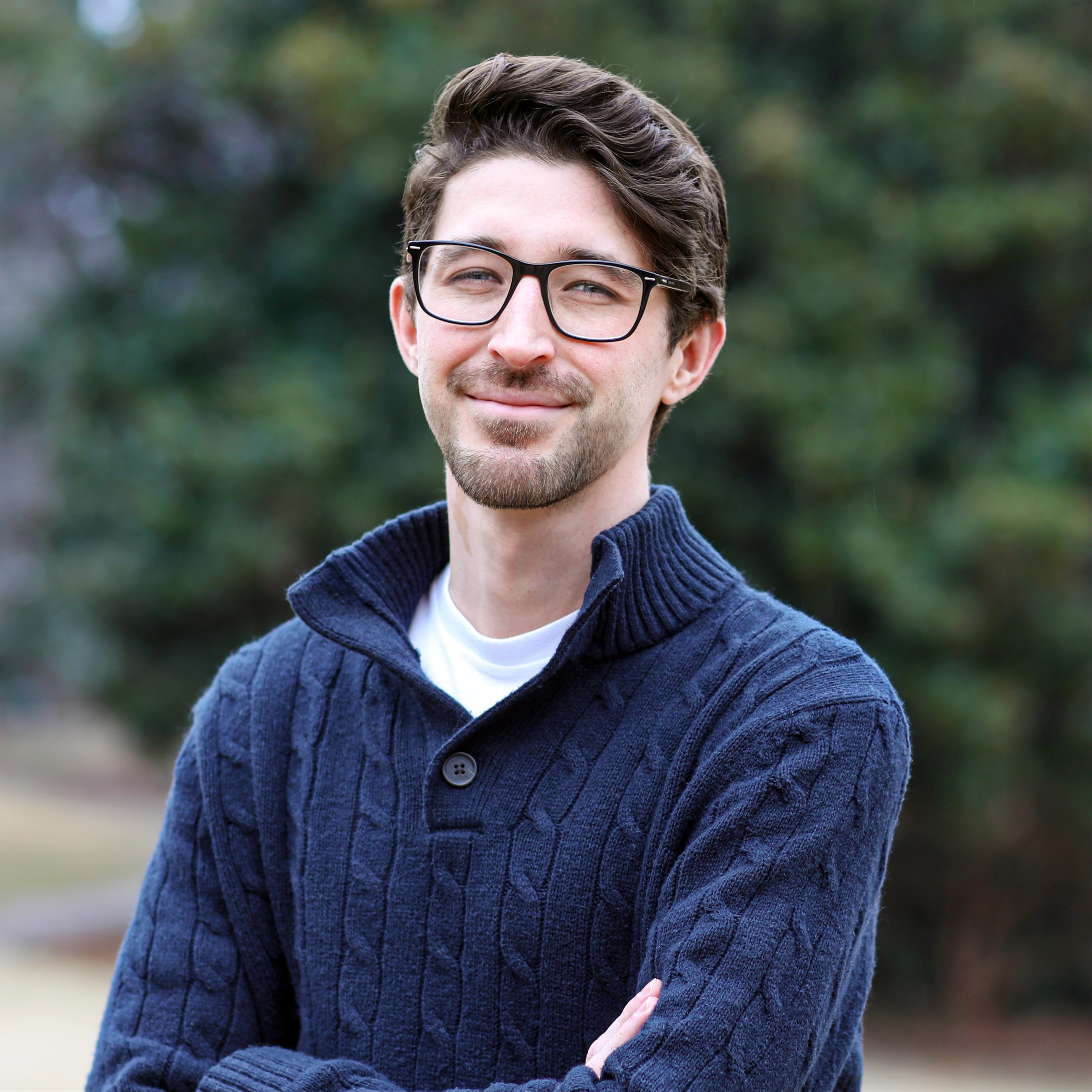Headshot of Shane Lighton