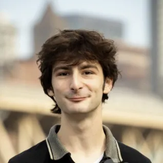 Donovan Scott, Agent in  - Compass