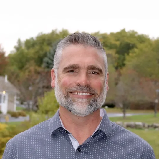 Alan DeAngelo, Agent in  - Compass