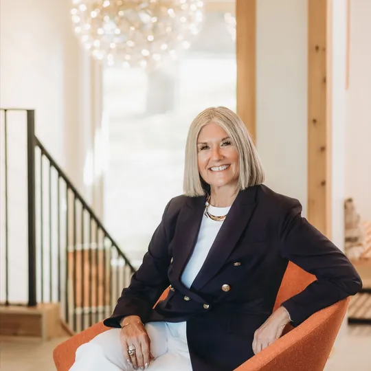 Tammy Starling, Agent in  - Compass