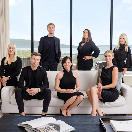 Lauren Forbes Group, Agent in  - Compass