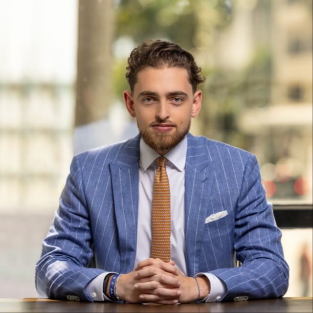 Headshot of Alessandro Lima