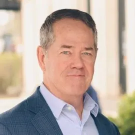 Kevin Kinney, Agent in  - Compass