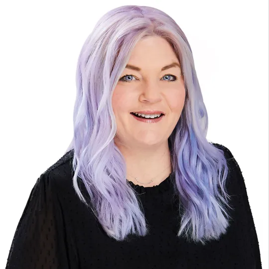 Holly Holmes, Agent in  - Compass