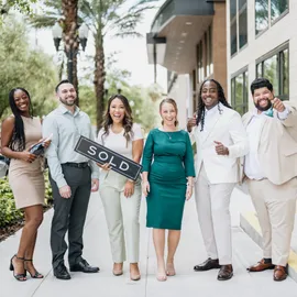 Linda Sells Orlando Team, Agent in  - Compass