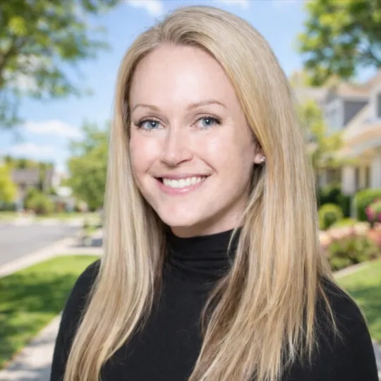 Meredith Crantz, Agent in  - Compass