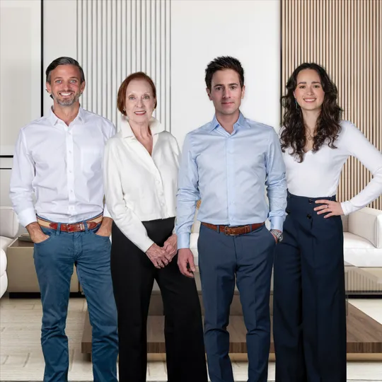 Carmen DiPenti Group, Agent in  - Compass