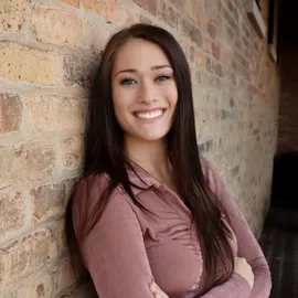 Megan Hunyady, Agent in  - Compass