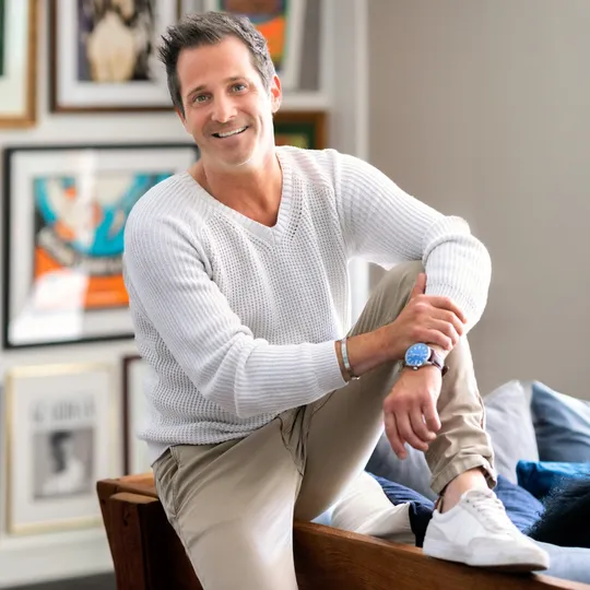 Charles Loiacono, Agent in  - Compass