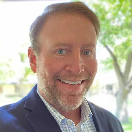 Eric Holmes, Agent in  - Compass