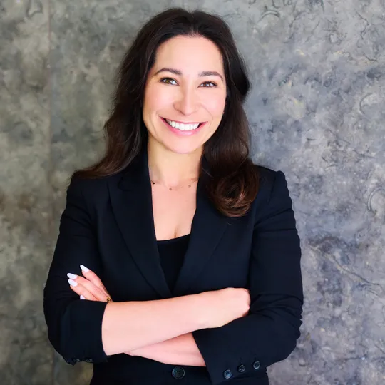 Emily Finkelstein, Agent in  - Compass