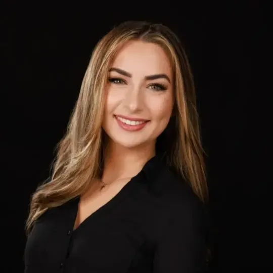 Rachel Rucker, Agent in  - Compass