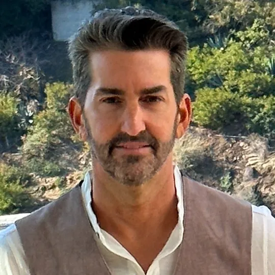 Chris Ryder, Agent in  - Compass