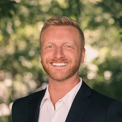 Scotty Brand, Agent in  - Compass