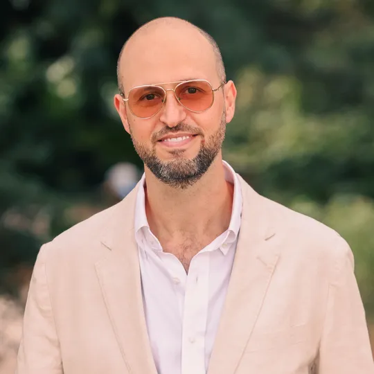 Jake Rabinbach, Agent in  - Compass