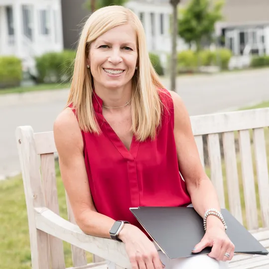 Christine Wilson, Agent in  - Compass
