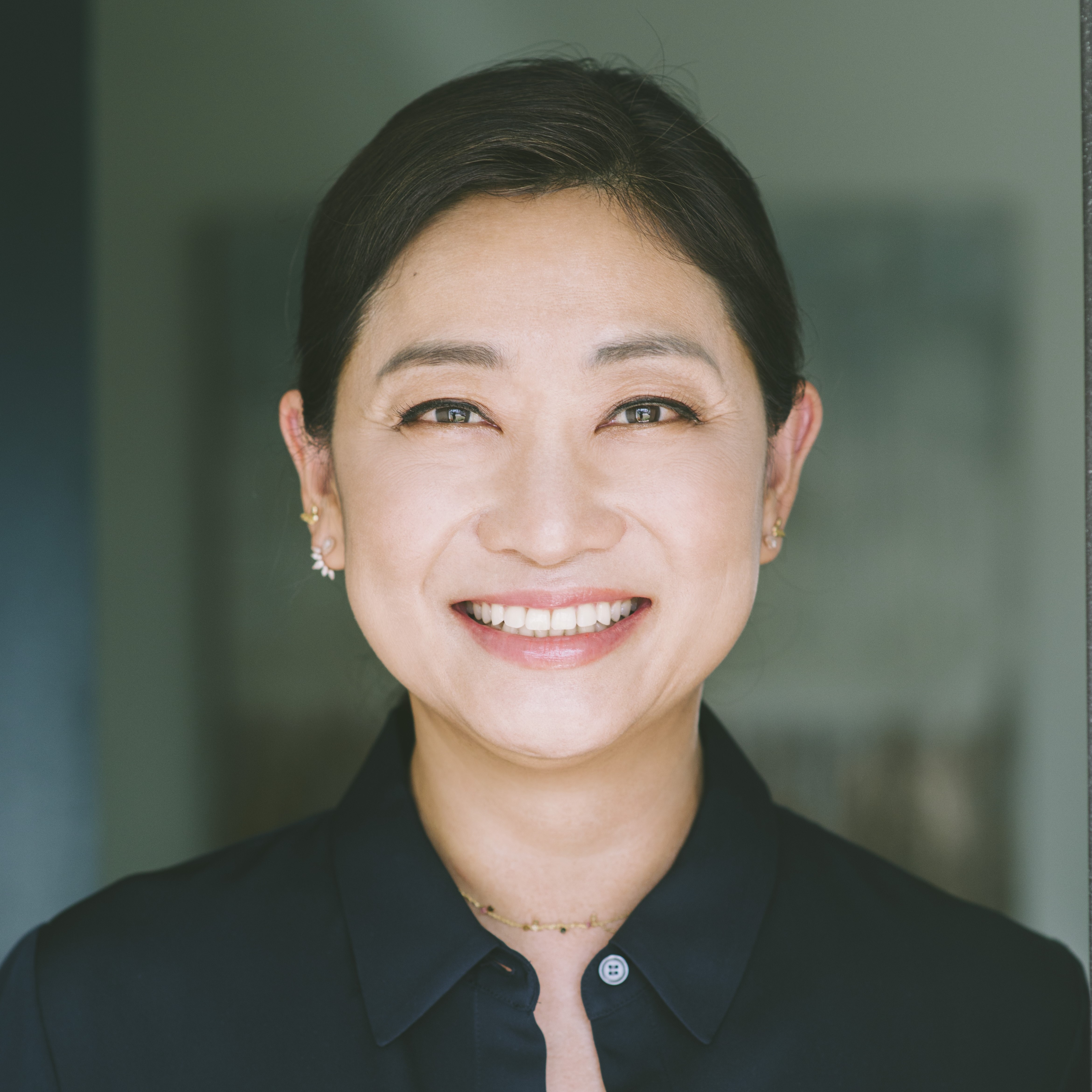 Headshot of Hojung Sung