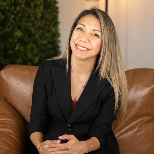 Laura Vargas Lira, Agent in  - Compass