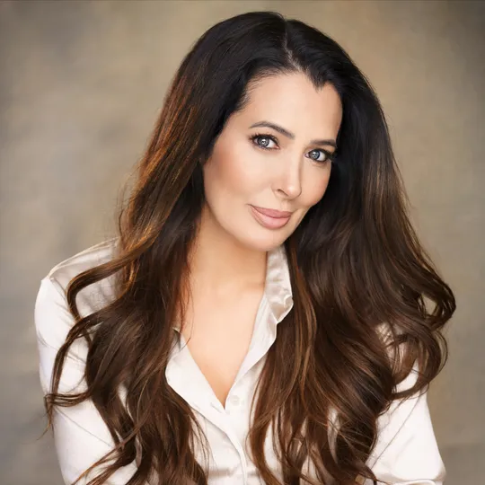 Amy Weber, Agent in  - Compass