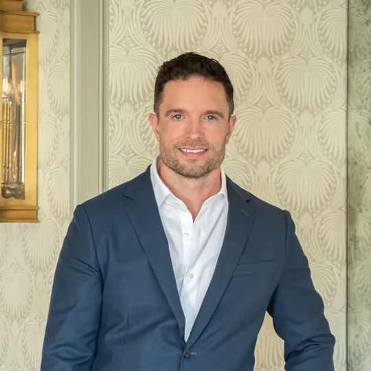 Geoff Brown, Agent in  - Compass