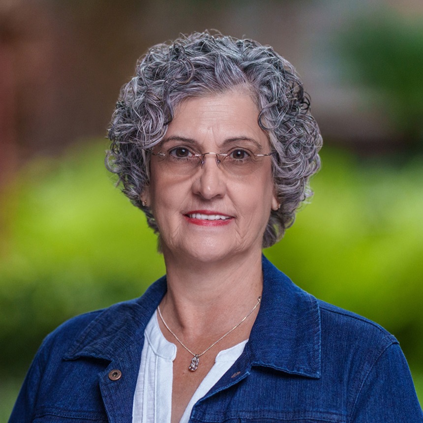 Headshot of Lisa Broussard