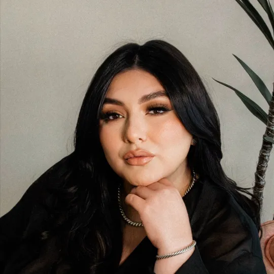 Ashley Rose Oropeza, Agent in  - Compass