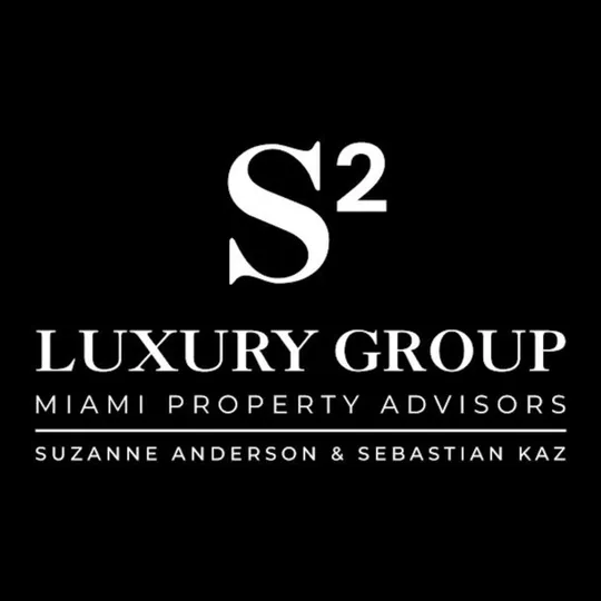 S2 Luxury Group, Agent in  - Compass