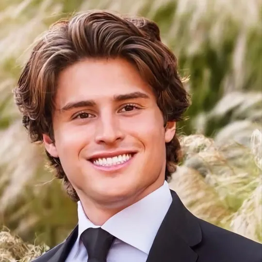 Stefan Sandalis, Agent in  - Compass