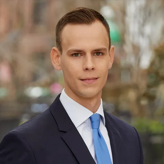 Daniel Lochnicki, Agent in  - Compass