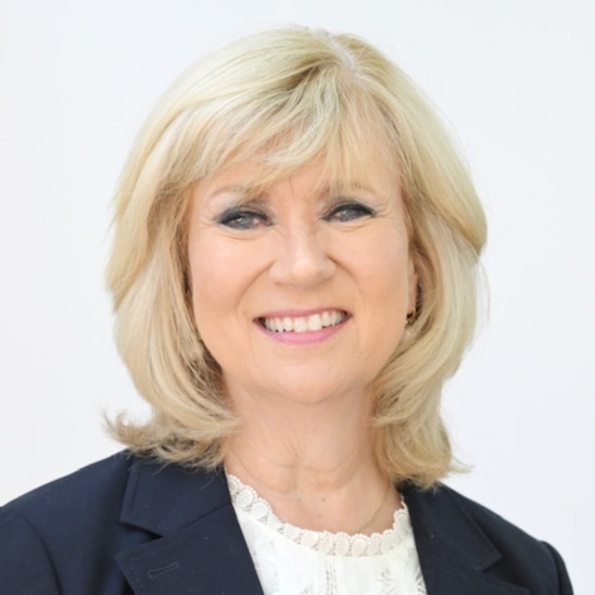 Headshot of Karen Profita