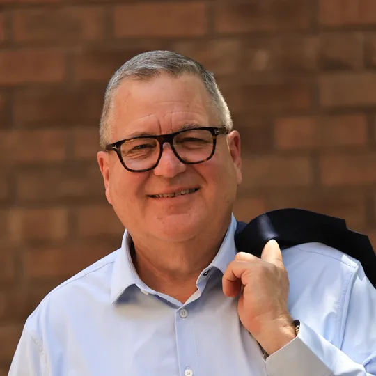 Gary Bottom, Agent in  - Compass