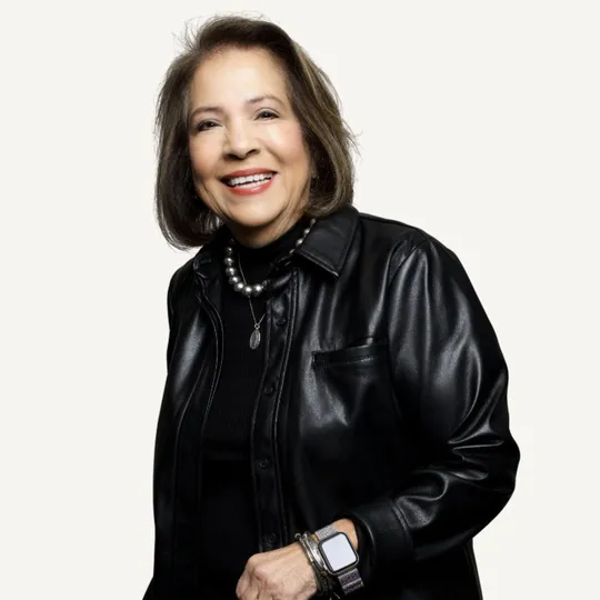 Beatrice Martinez, Agent in  - Compass